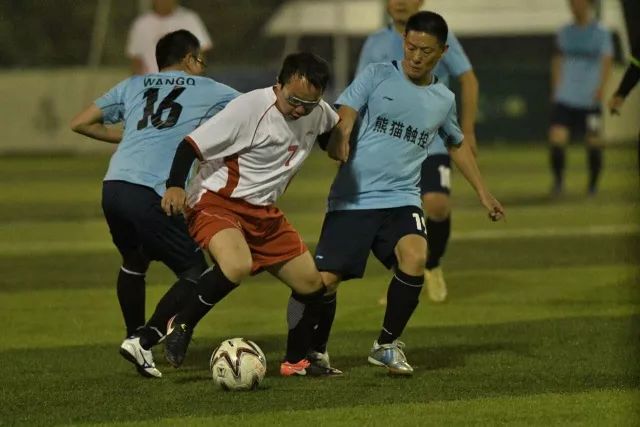 皇家马德里逆转国际米兰迎来欧冠首胜